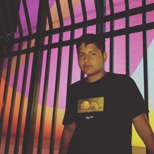 Meet your Posher, Jonathan